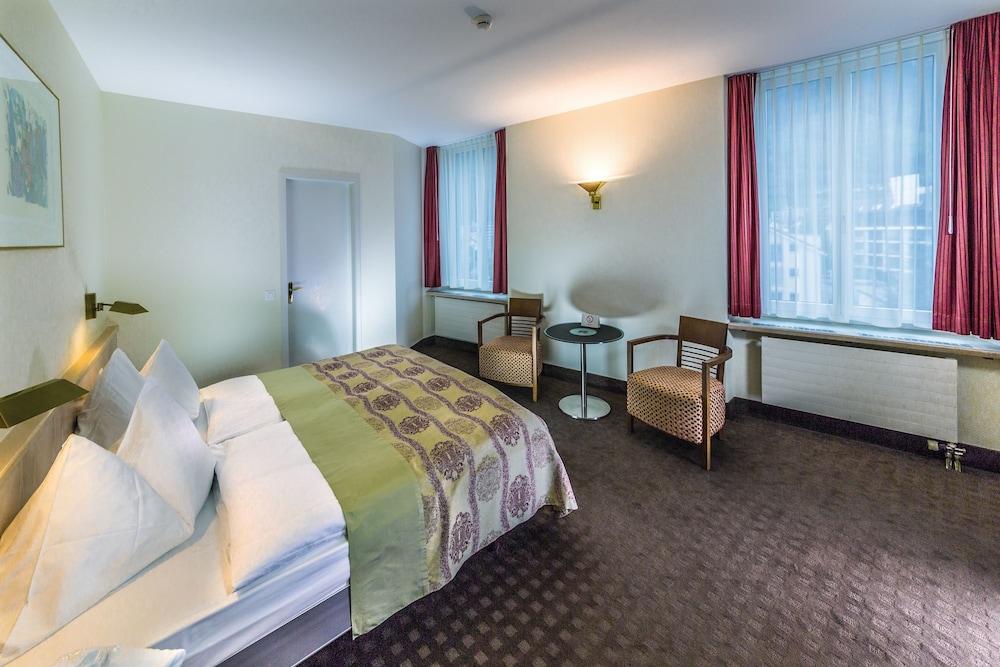 เซโฮเทล วาลด์ซเตตเทอร์โฮฟ สวิส ควอลิตี้ โฮเทล Hotel บรุนเนน ภายนอก รูปภาพ